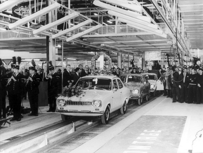 ford werk in saarlouis 50 jahre automobile wertarbeit - Ford-Werk in Saarlouis: 50 Jahre automobile Wertarbeit
